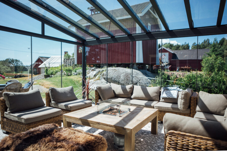 Pure utestue - sett innenfra, med møblering